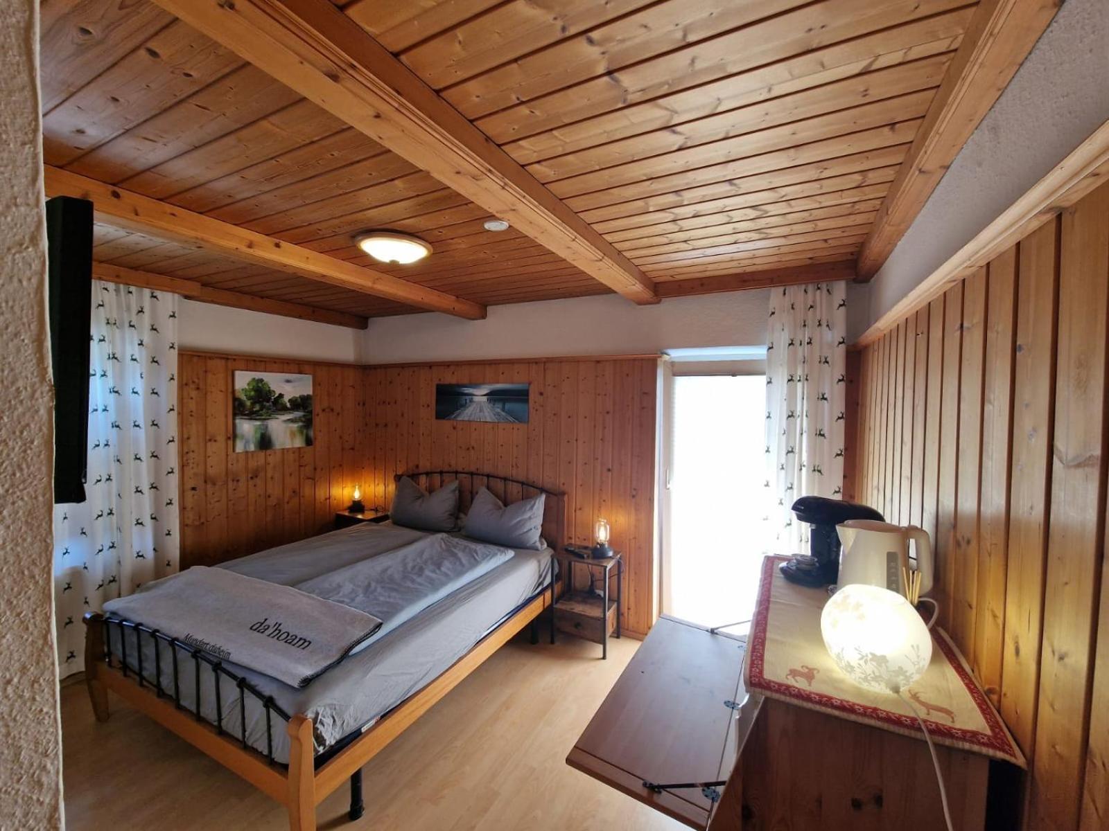 Rosy'S House B&B Бад Гоисерн Экстерьер фото